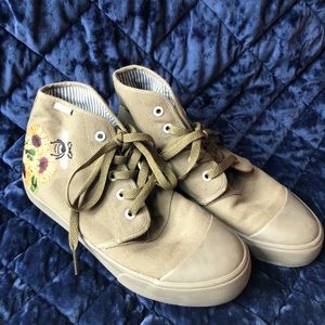 Olive Green Hightop’s